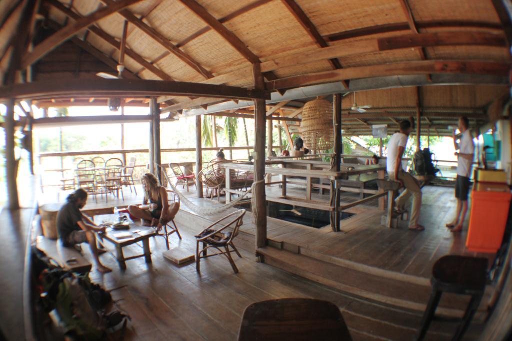 Bed and breakfast Kepmandou Lounge-Bar Chambre photo